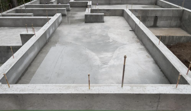 Как выбрать тип и конструкцию фундамента для частного дома